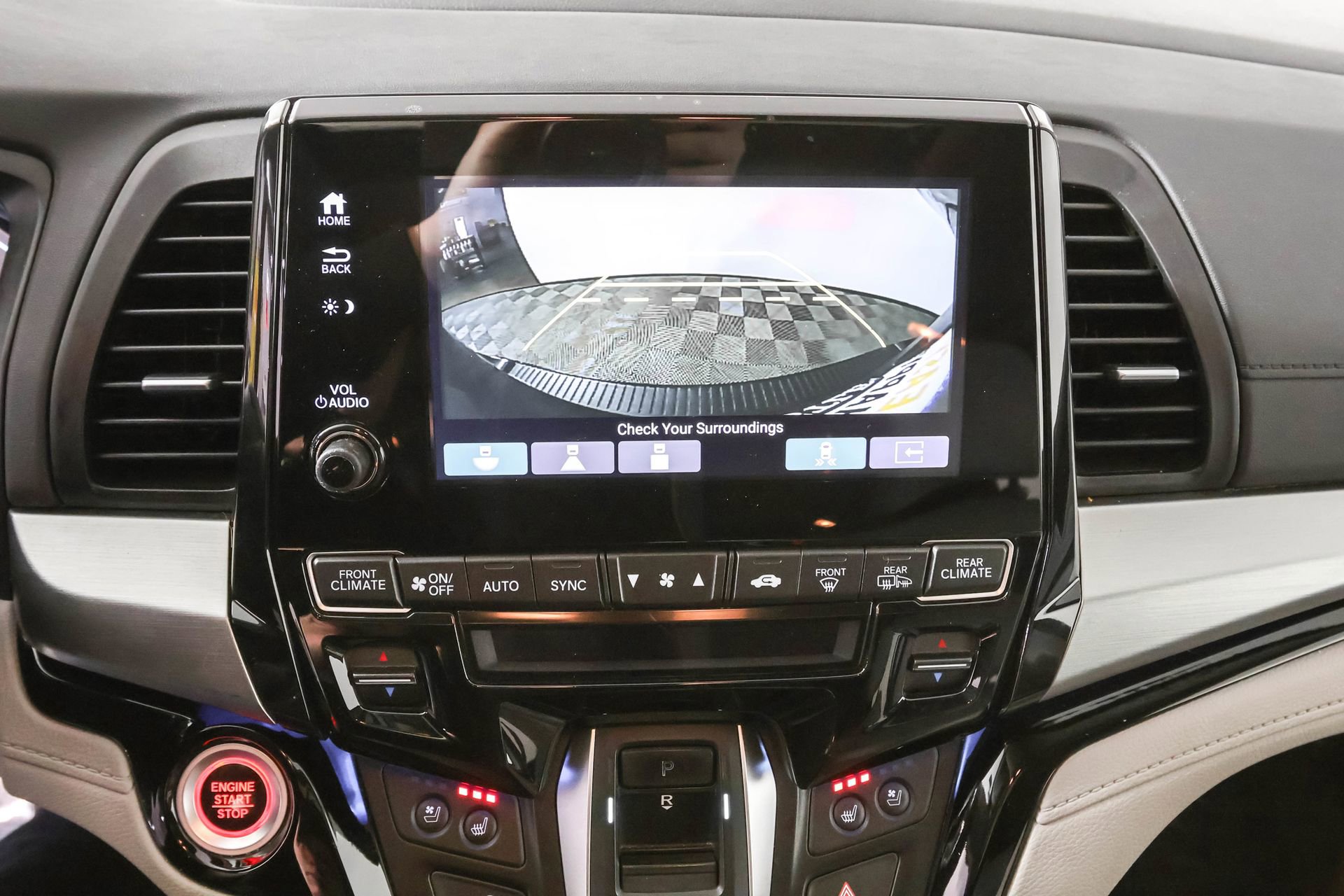 2018 Honda Odyssey Elite photo 4