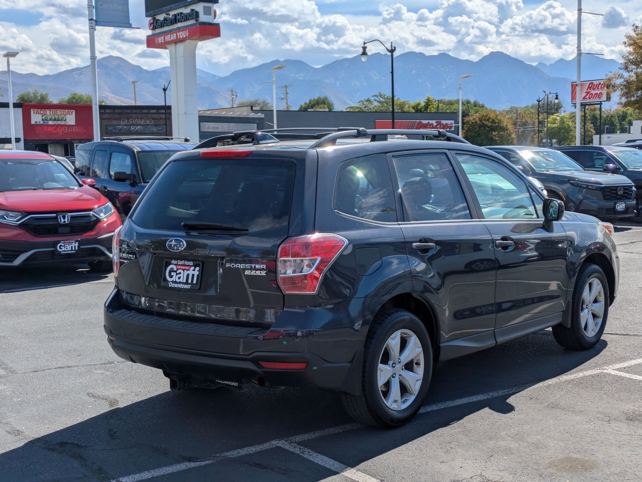 2016 Subaru Forester 2.5i Premium photo 3