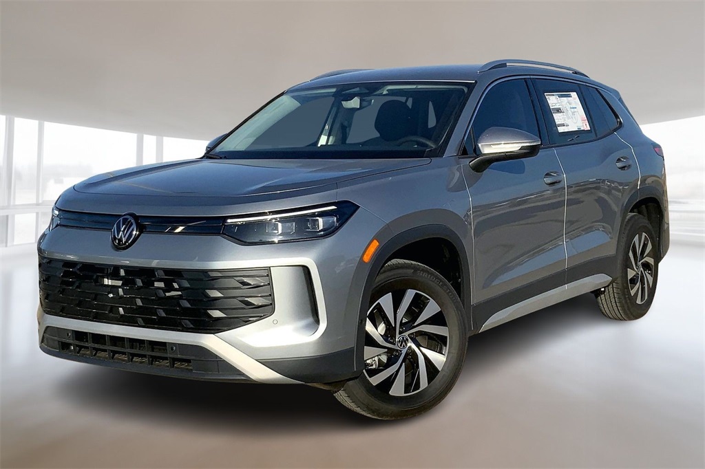 2026 Volkswagen Tiguan S's photo