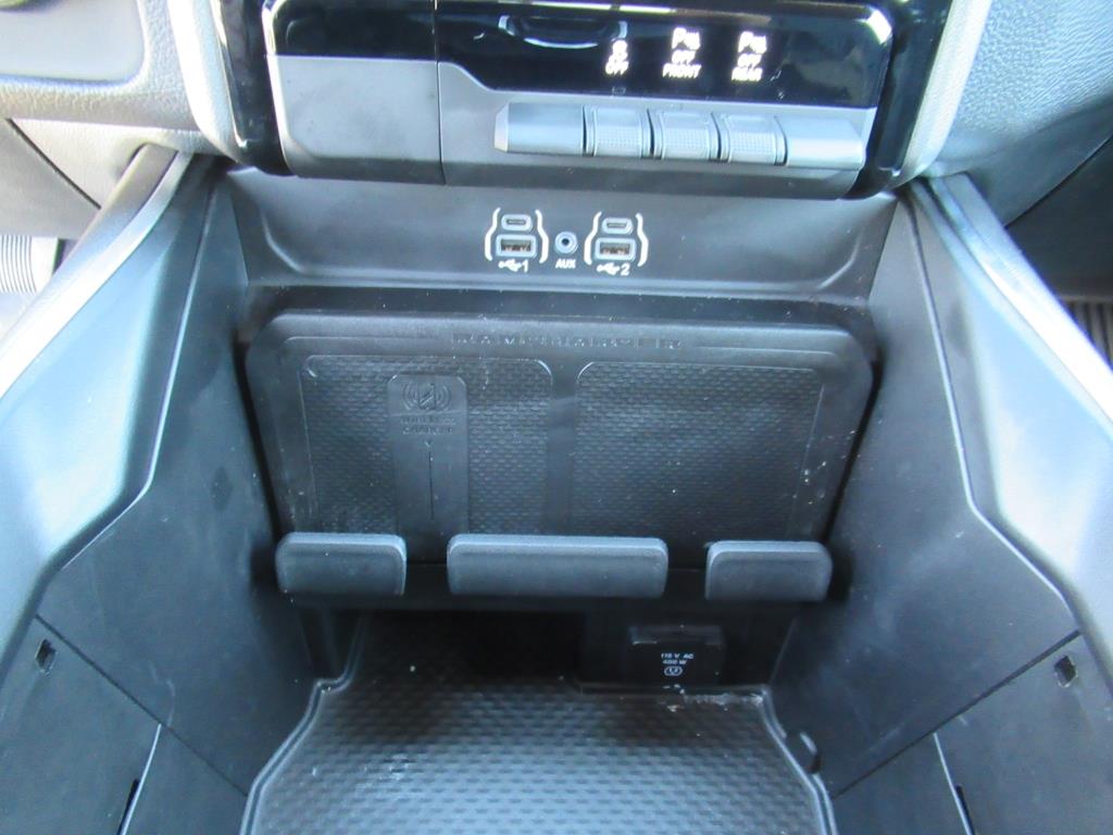 2025 Ram 1500 Big Horn Lone Star photo 16