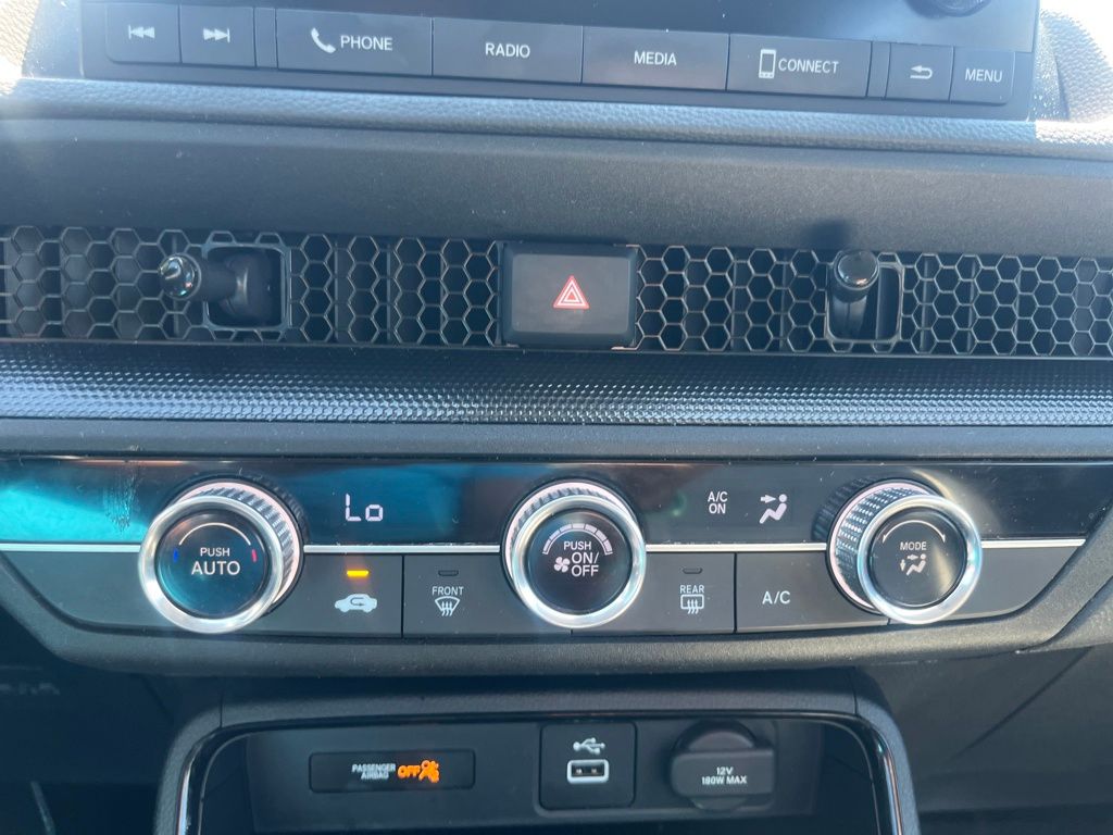 2024 Honda CR-V LX photo 21