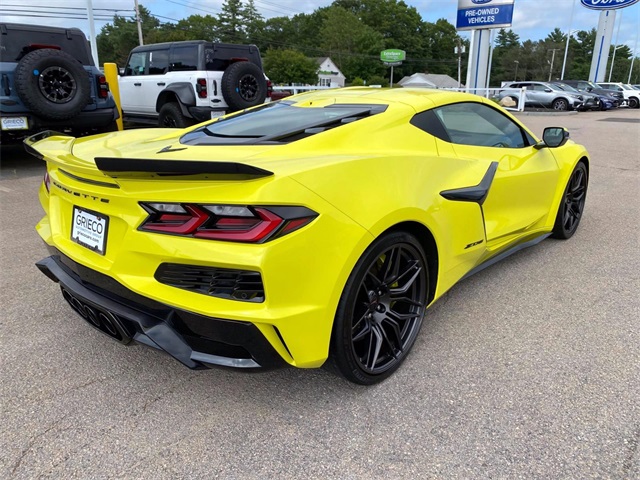 2023 Chevrolet Corvette Z06 2LZ photo 3