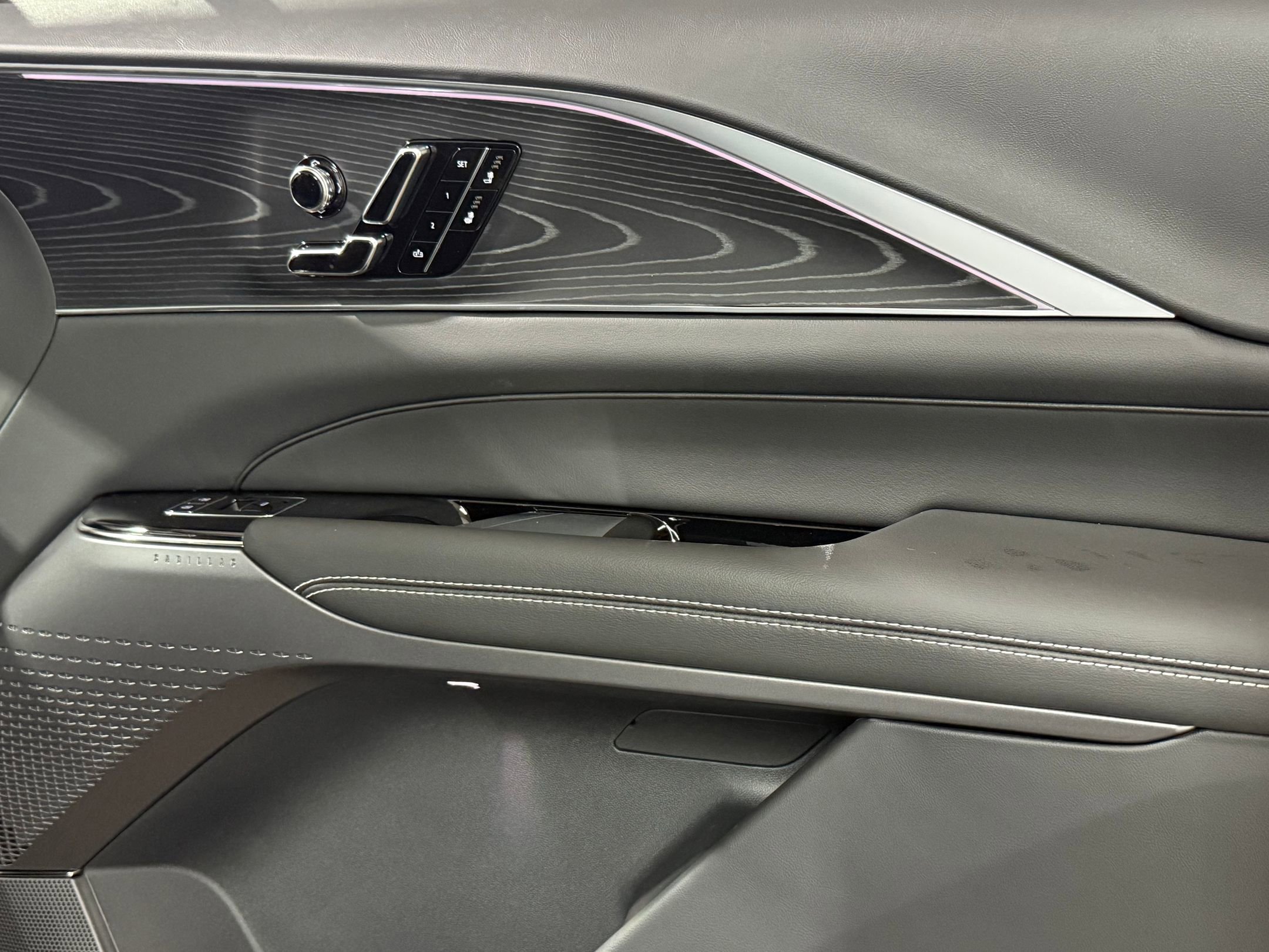 2026 Cadillac Lyriq Sport photo 39