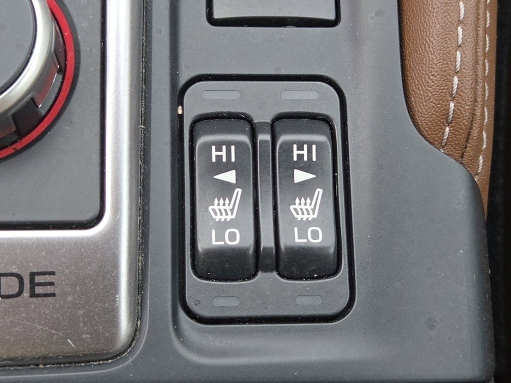 2020 Subaru Forester Touring photo 7