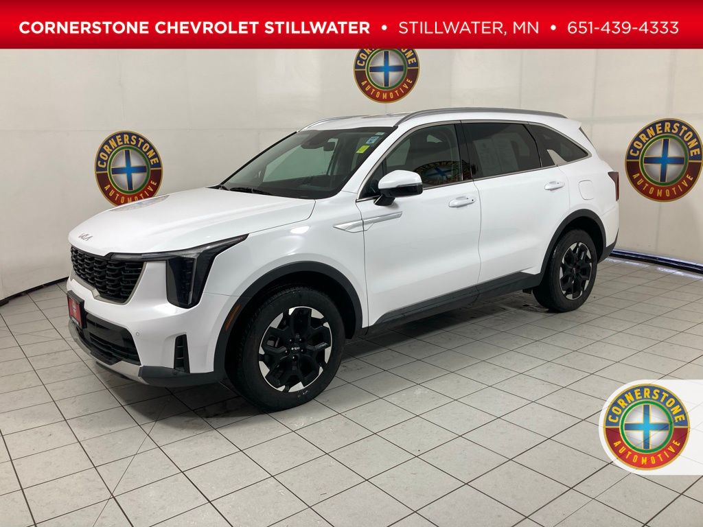 2024 Kia Sorento S's photo