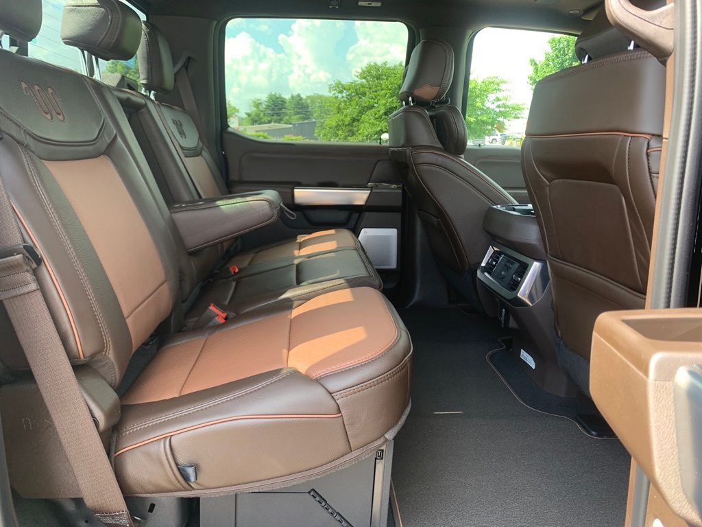 2025 Ford F-250 King Ranch photo 25