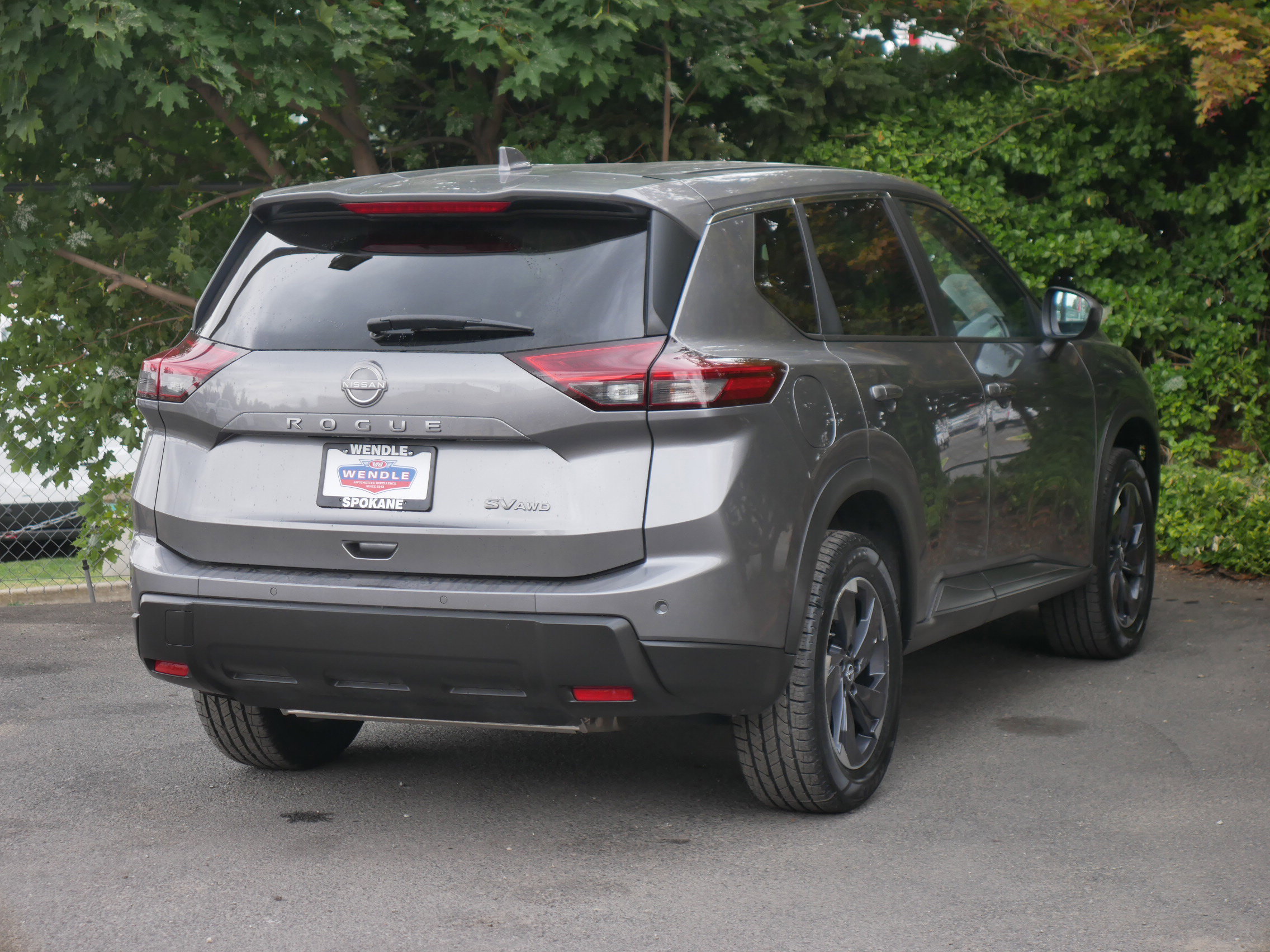 2024 Nissan Rogue SV photo 17