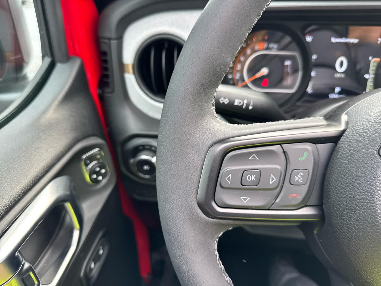 2025 Jeep Wrangler Sport S photo 24