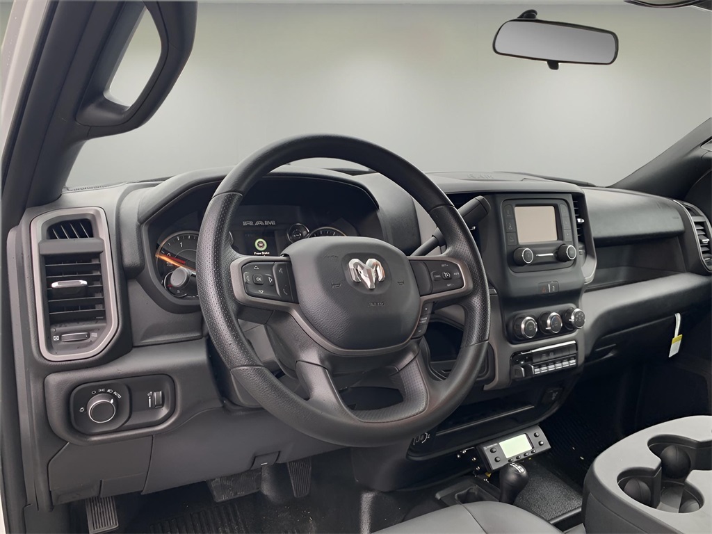 2024 Ram 5500 Tradesman photo 23