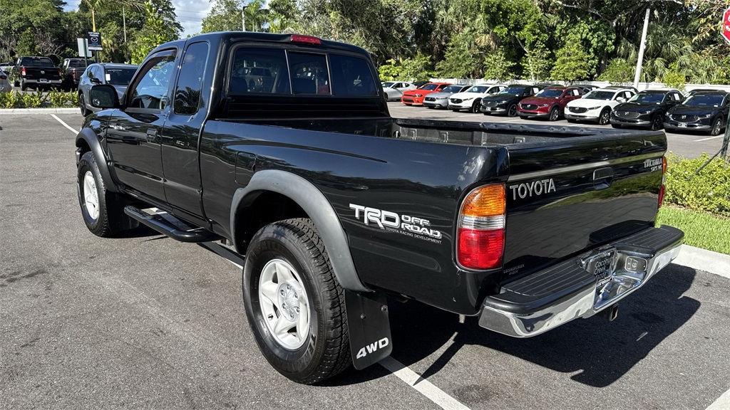 2002 Toyota Tacoma Base V6 photo 7