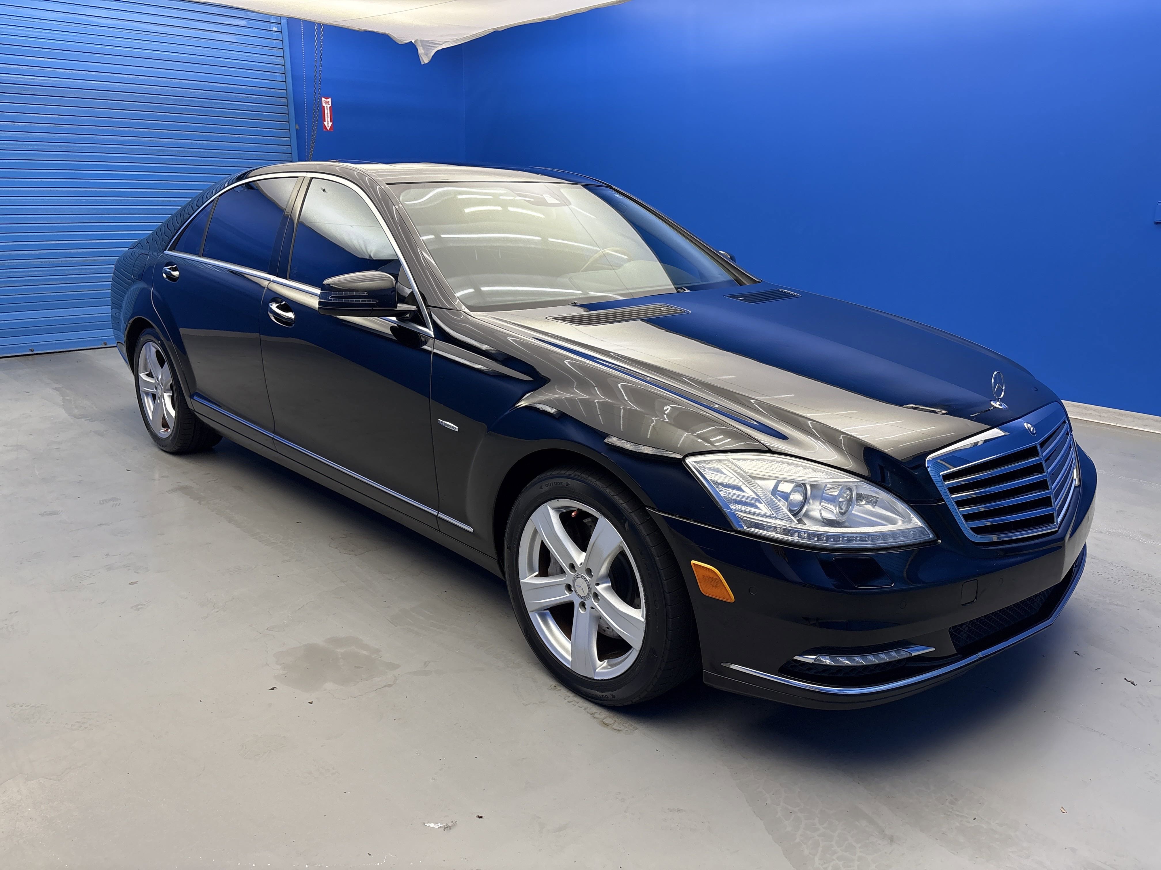 2012 Mercedes Benz S 550 4MATIC photo 2