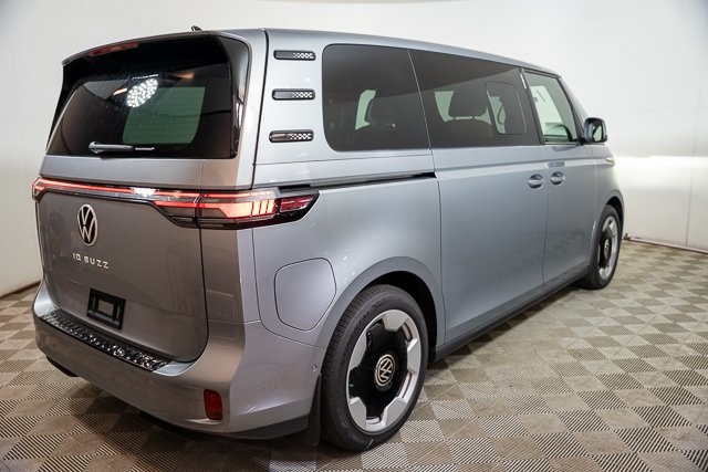 2025 Volkswagen ID. Buzz Pro S photo 36