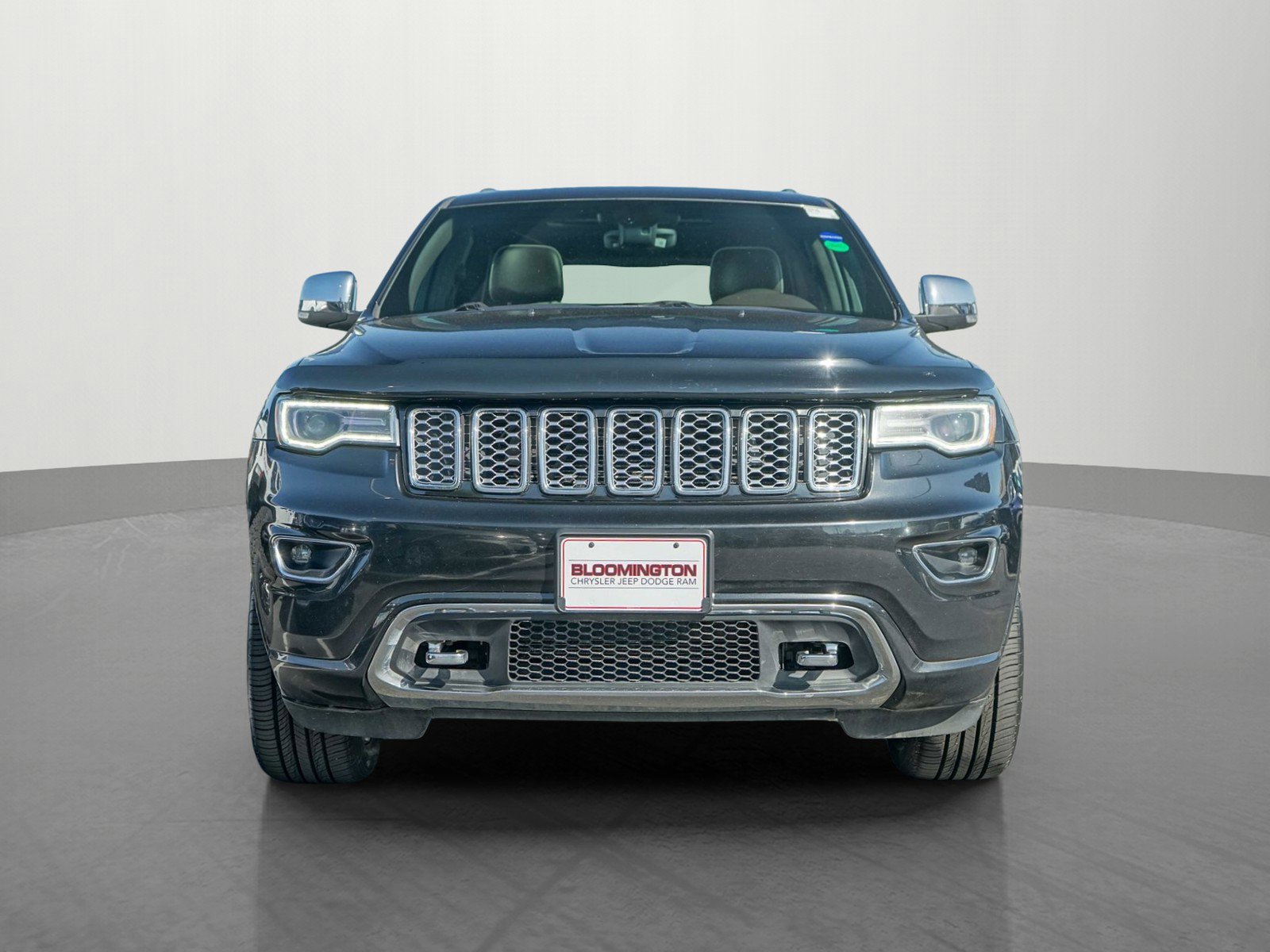 Used 2018 Jeep Grand Cherokee Overland with VIN 1C4RJFCG0JC183190 for sale in Minneapolis, Minnesota
