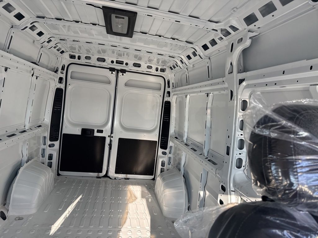 2025 Ram ProMaster 2500 photo 26