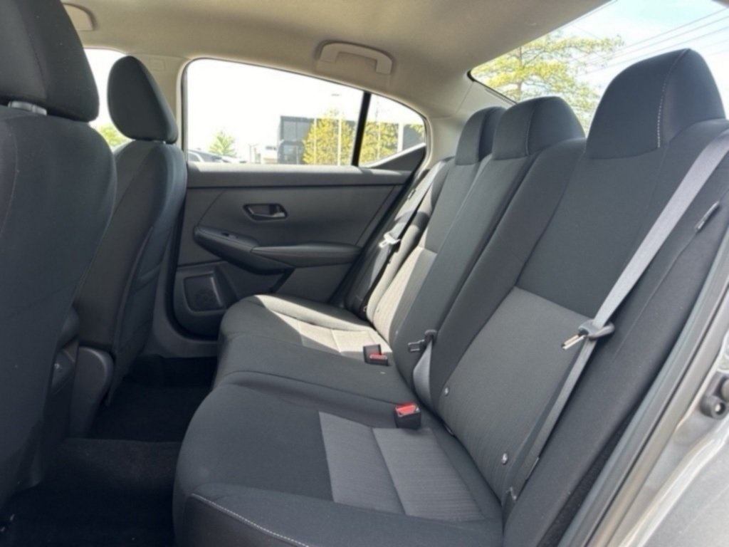 2025 Nissan Sentra SV photo 16
