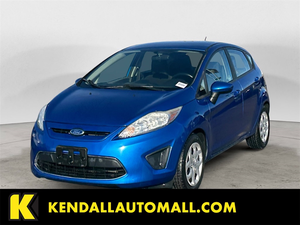 2011 Ford Fiesta SE's photo