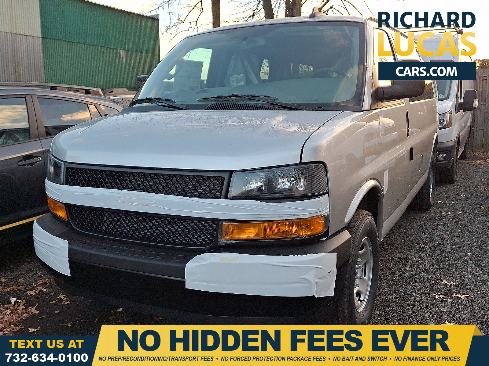 2025 Chevrolet Express Passenger LS's photo