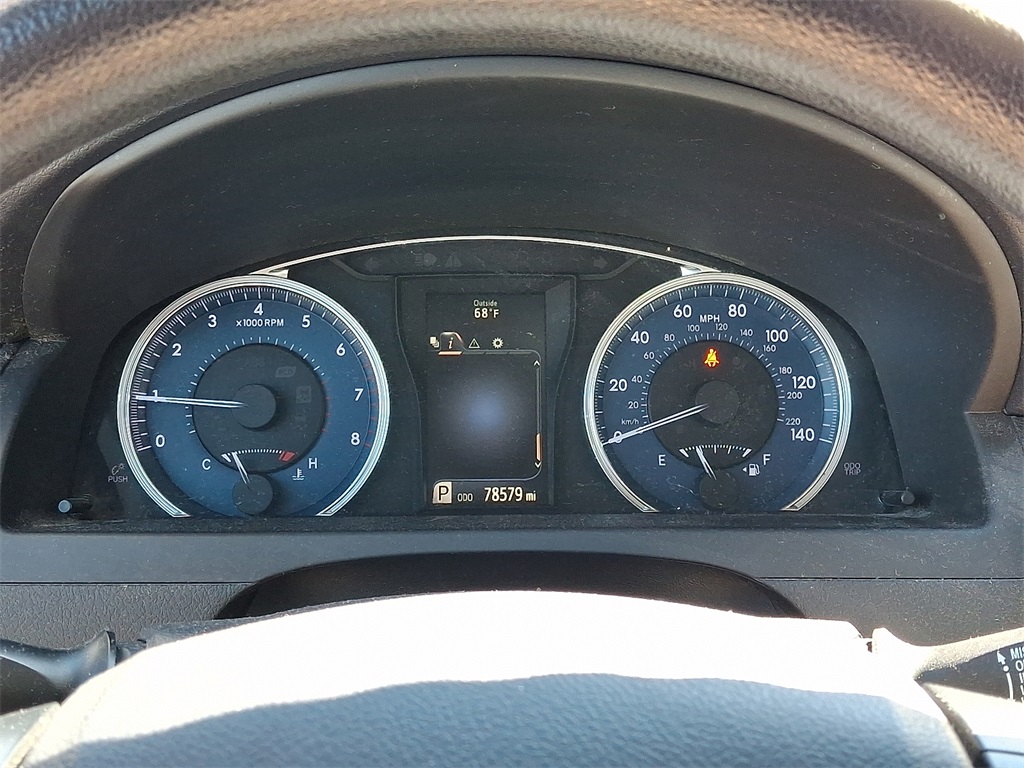 2016 Toyota Camry LE photo 18