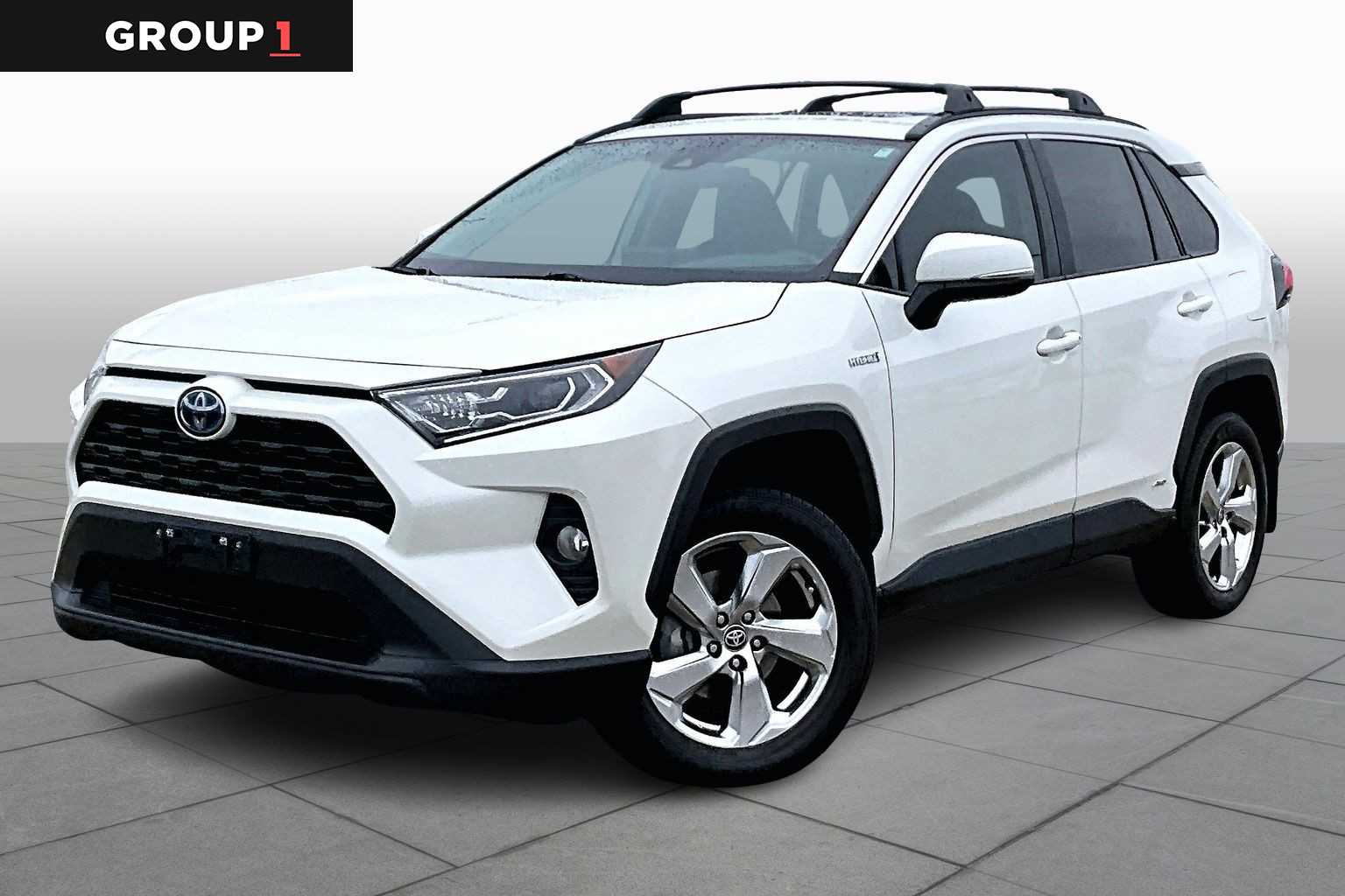 2021 Toyota RAV4 XLE Premium's photo