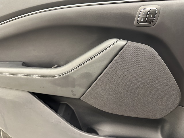 2024 Ford Mustang Mach-E Select photo 29