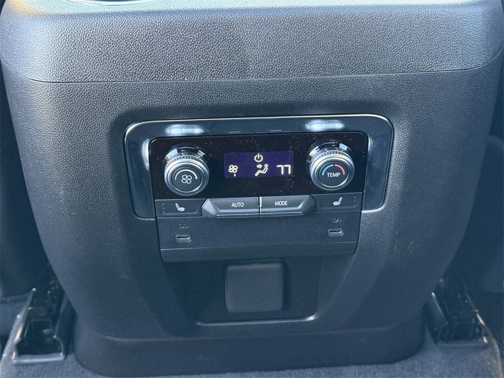 2026 GMC YUKON XL - Image 30