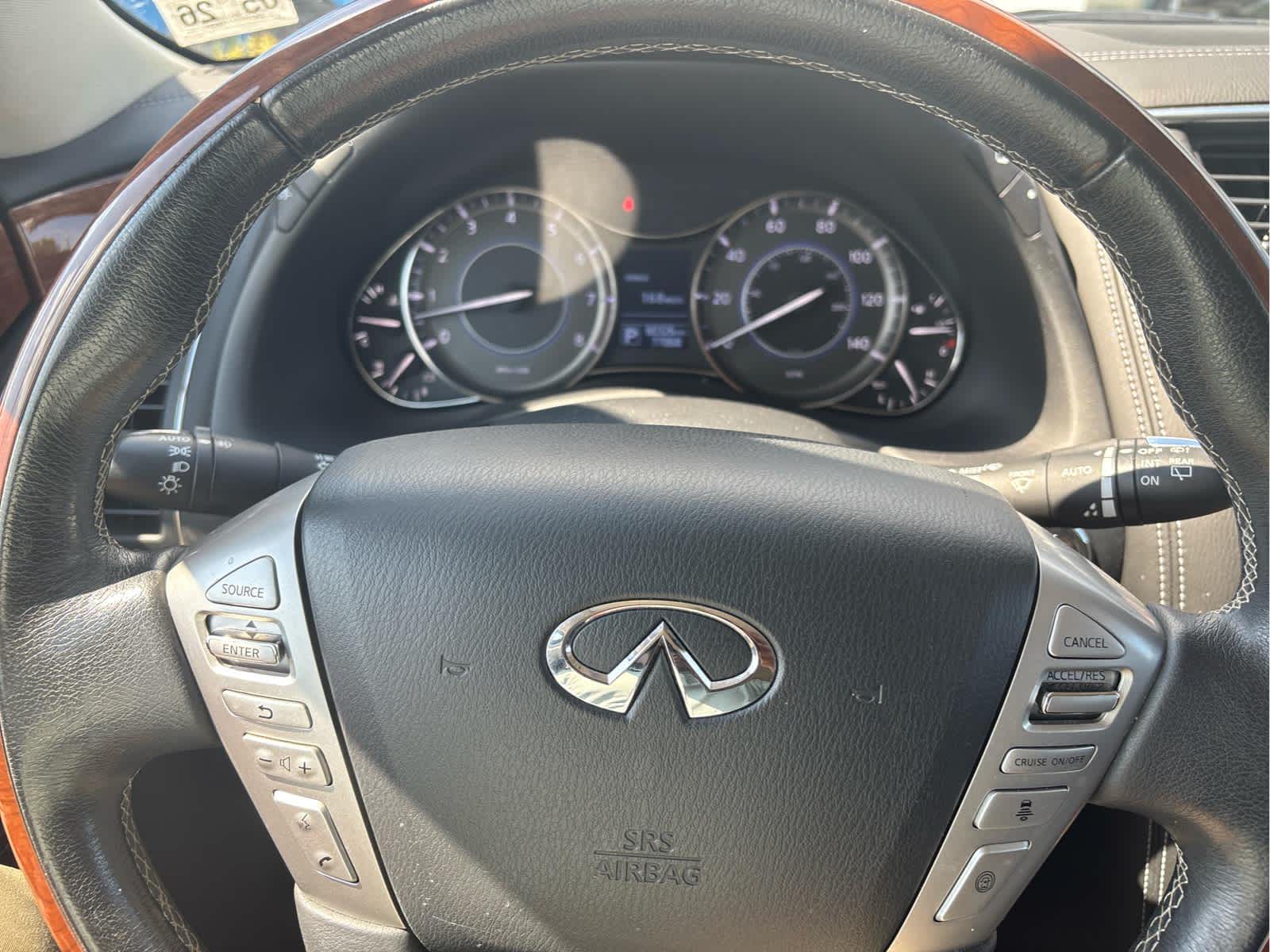 2019 Infiniti QX80 Luxe photo 6