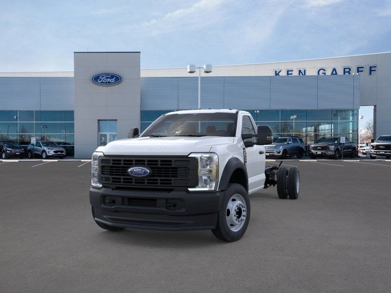 2025 Ford F-550 XL photo 2