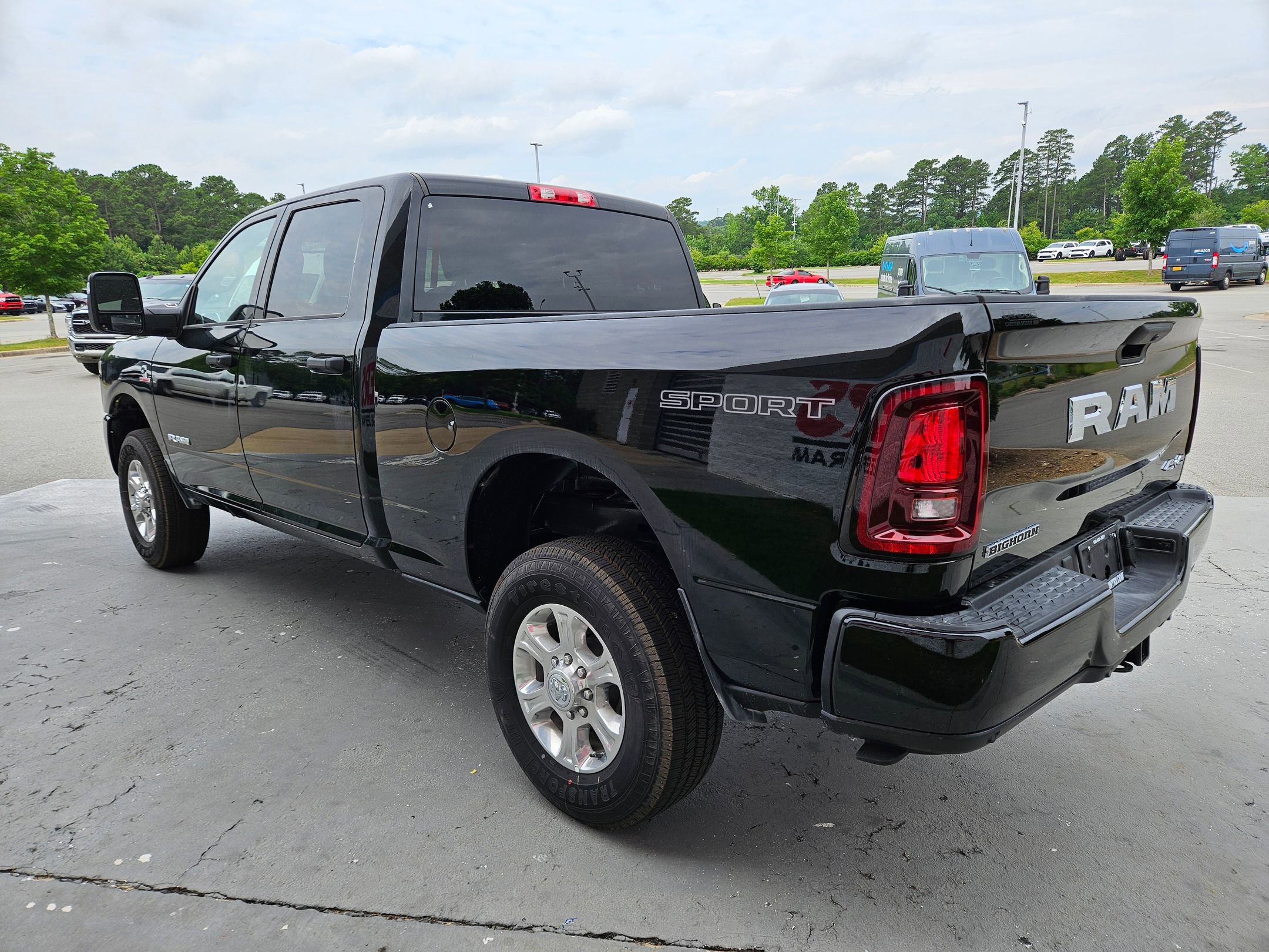 2025 Ram 2500 Big Horn photo 5