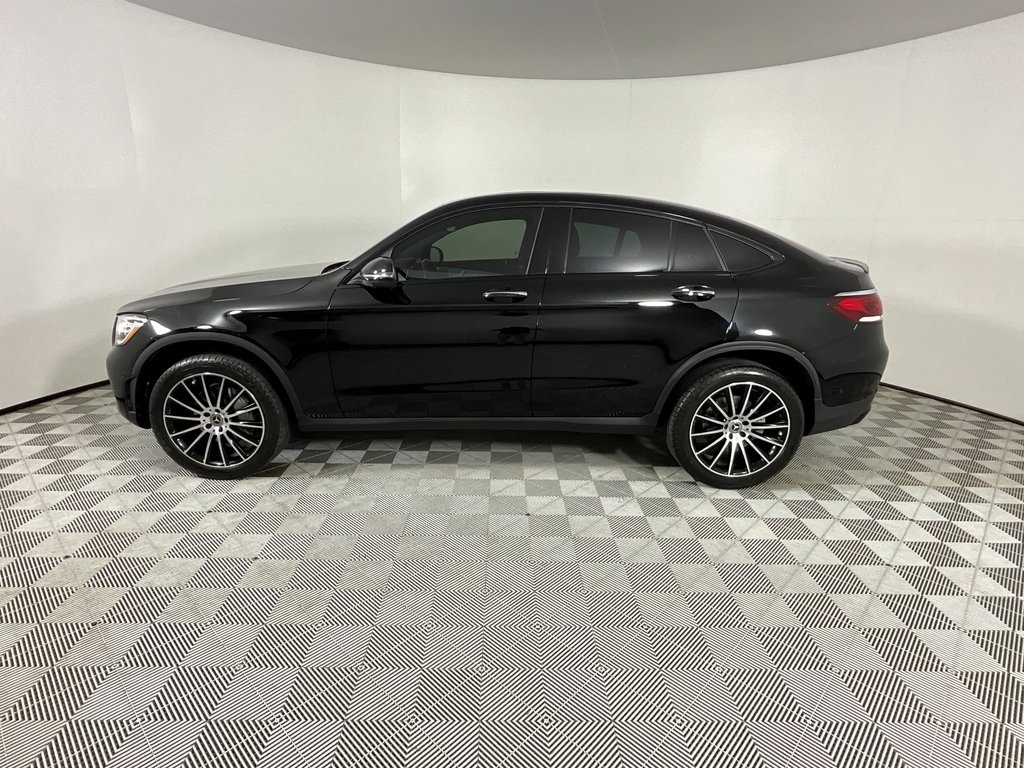 2021 Mercedes Benz GLC 300 Coupe 4MATIC photo 2