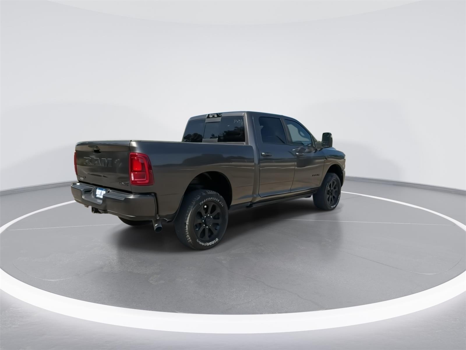 2025 Ram 2500 Laramie photo 7