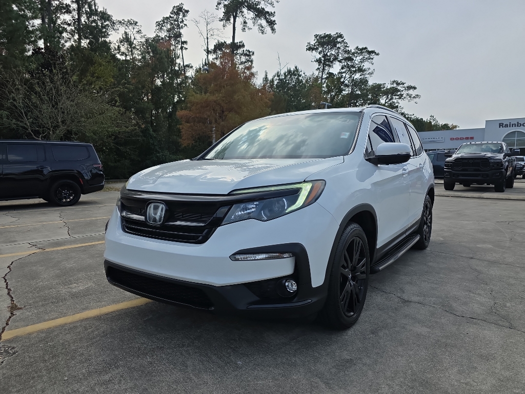 2021 Honda Pilot Special Edition photo 2