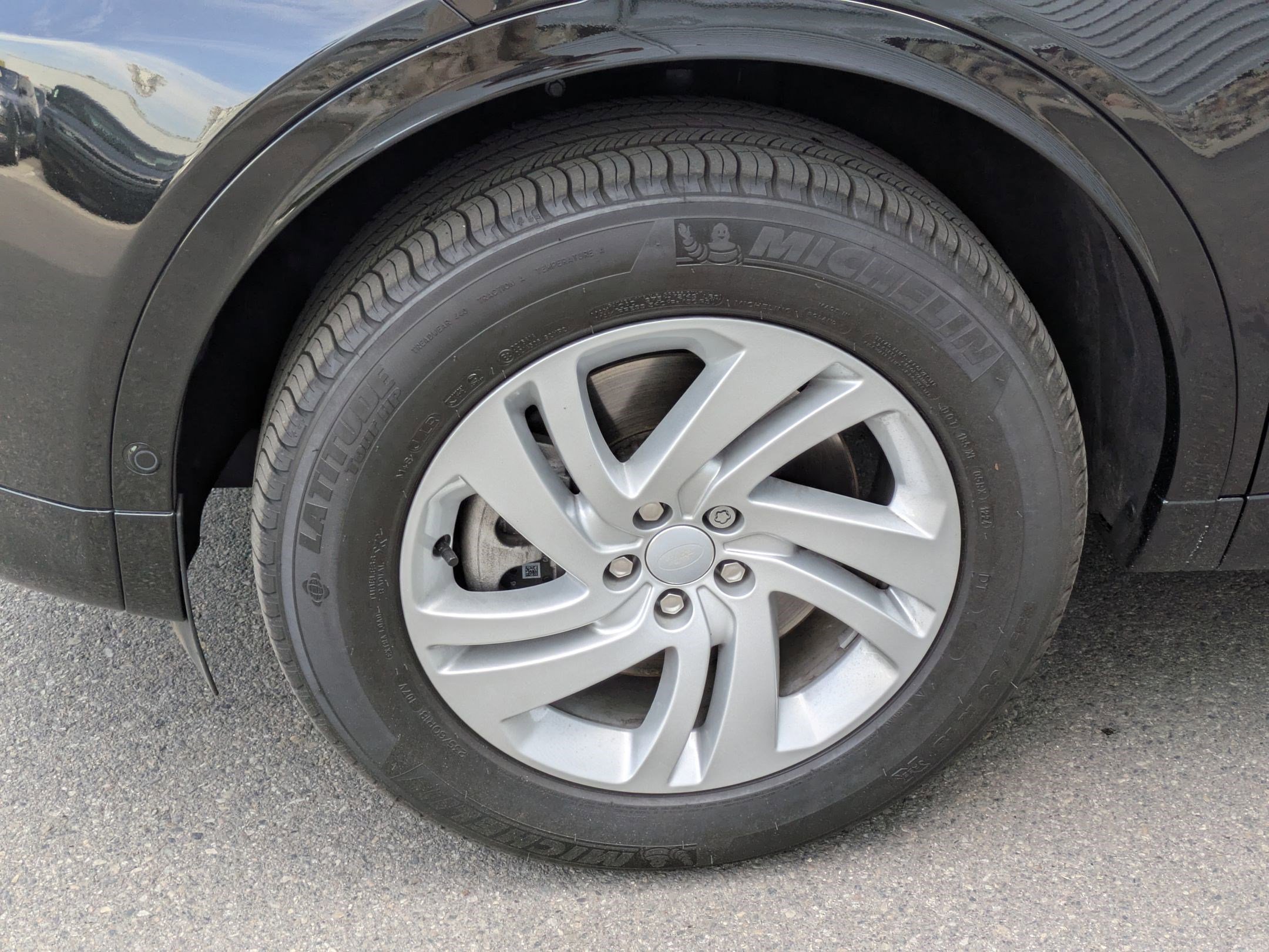2024 Land Rover Discovery Sport Dynamic SE photo 10