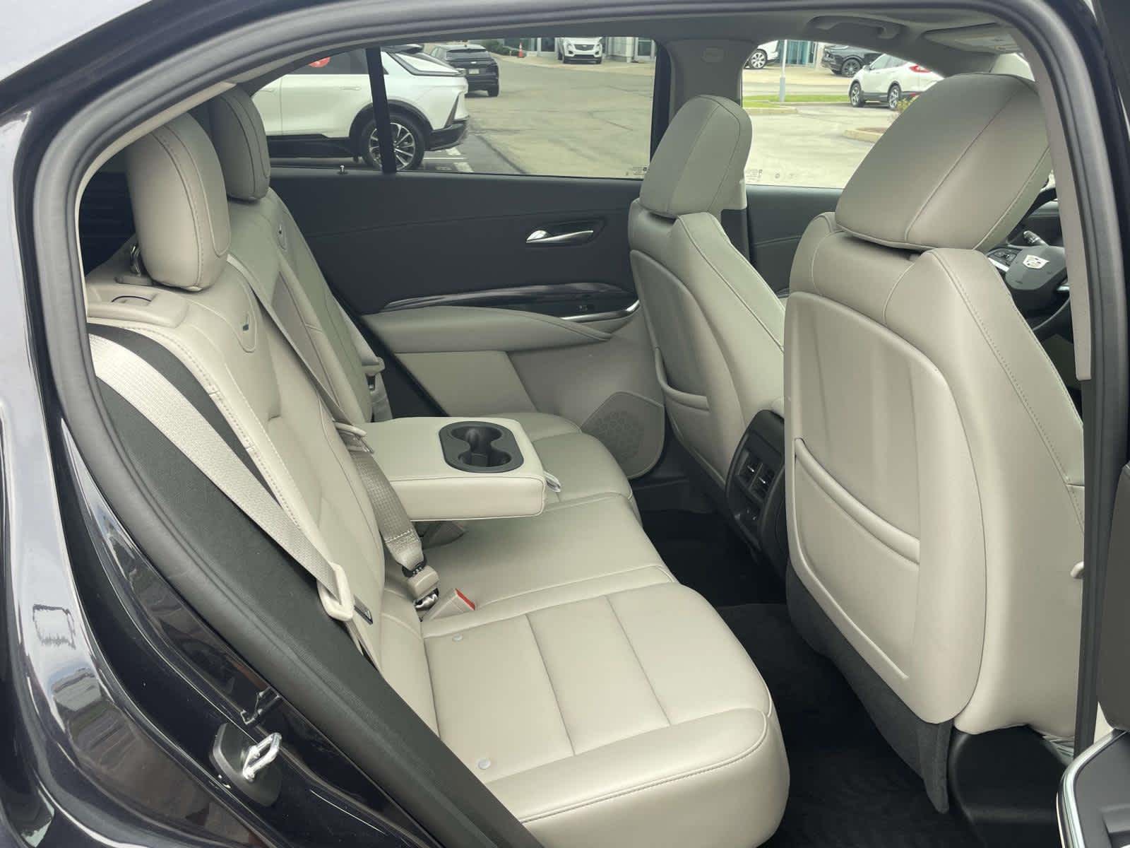 2022 Cadillac XT4 Luxury photo 15