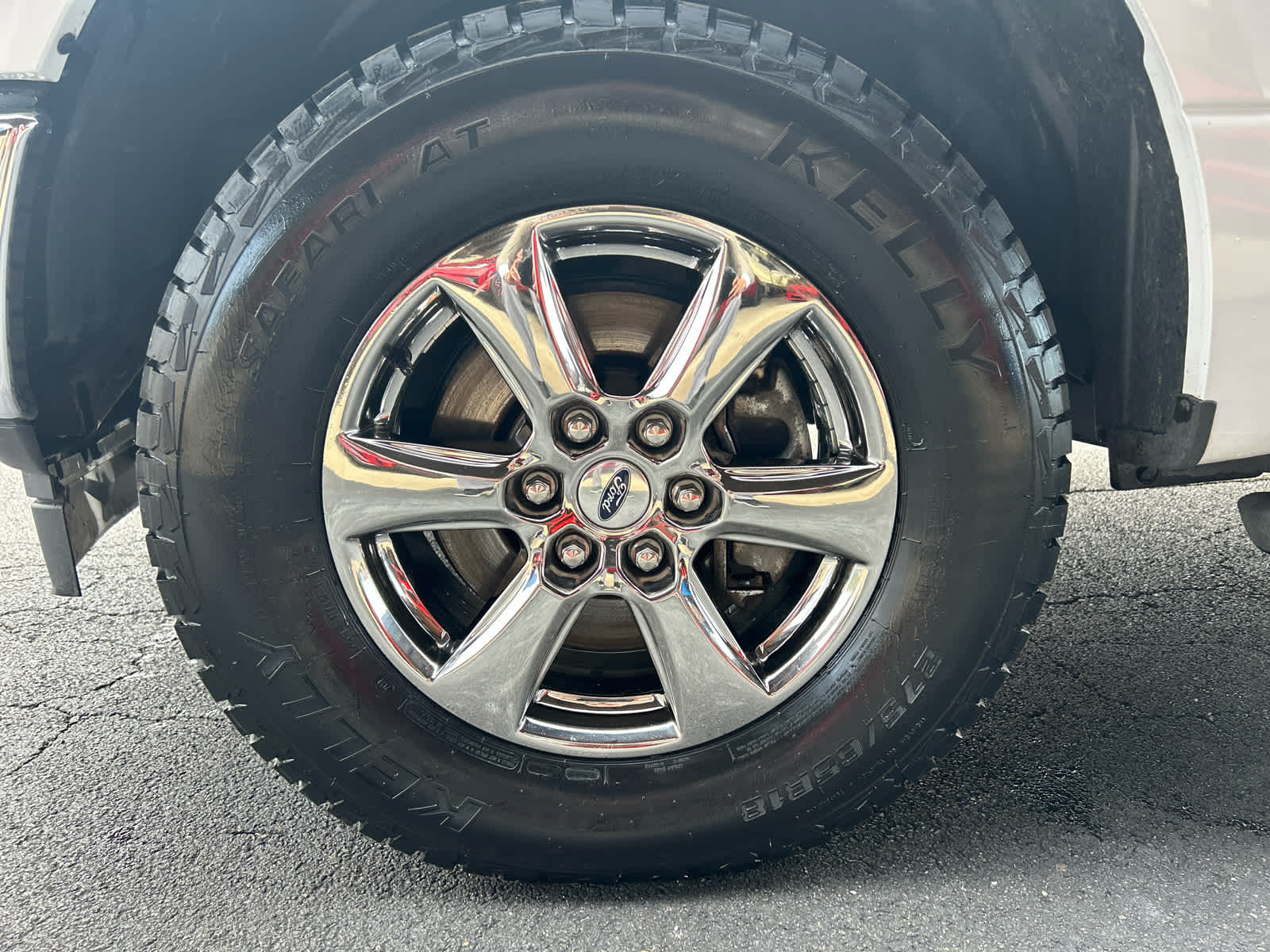 2020 Ford F-150 XLT photo 2