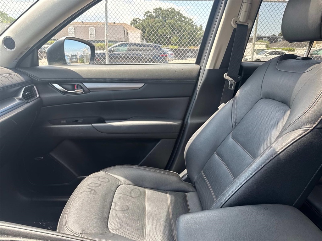 2021 Mazda CX-5 Touring photo 16
