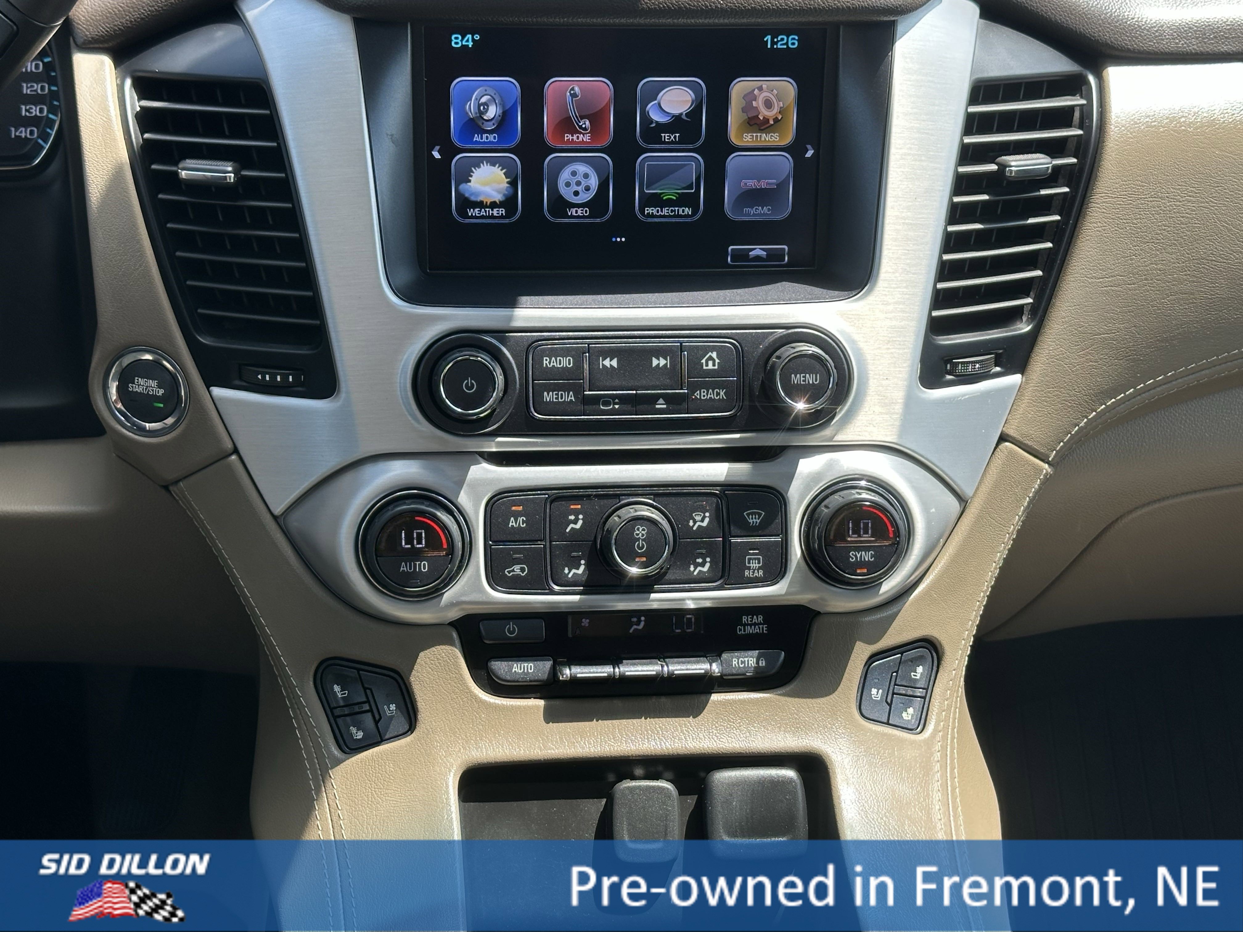 2019 Gmc Yukon XL SLT photo 3
