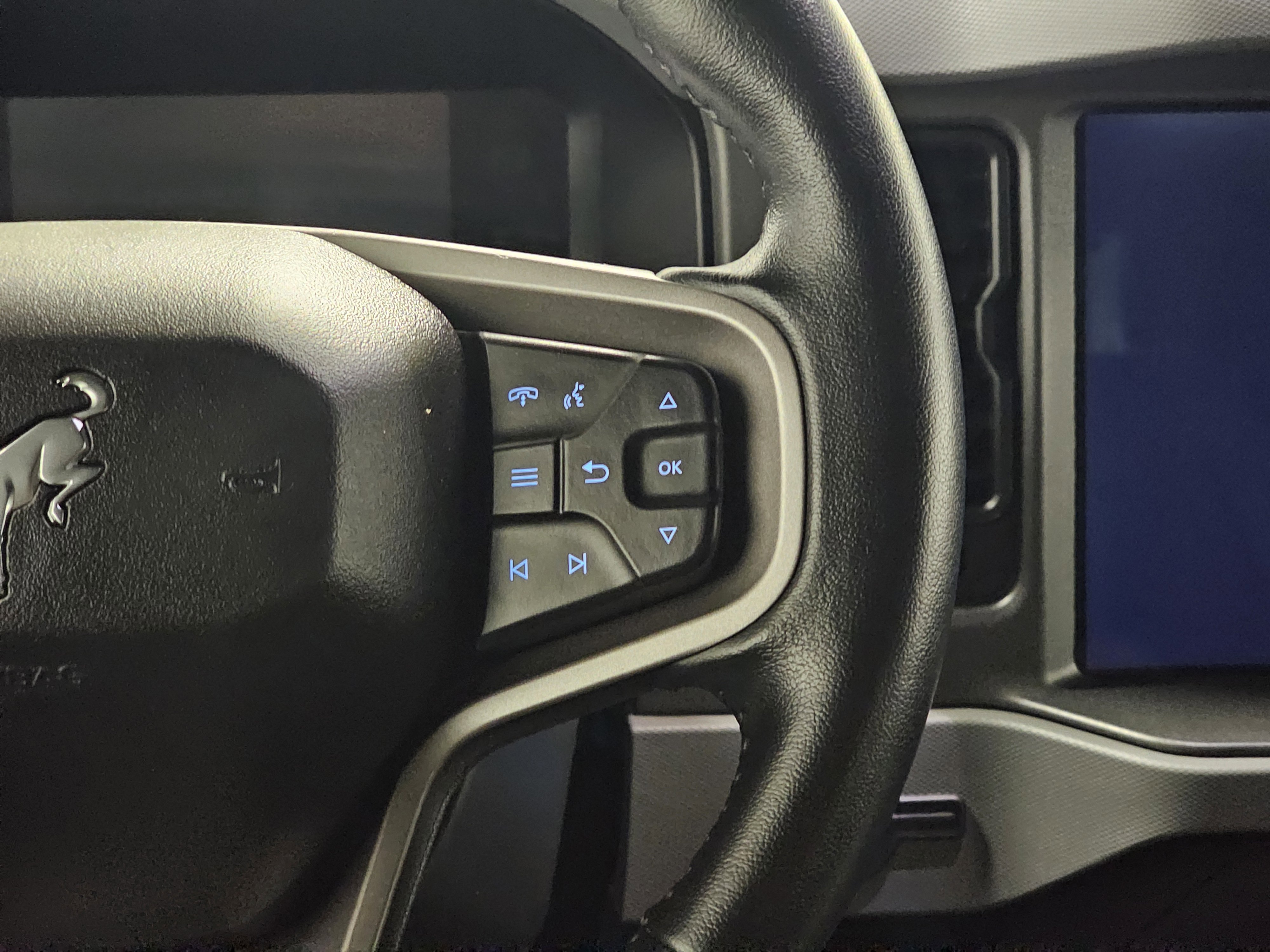 2024 Ford Bronco Black Diamond photo 11