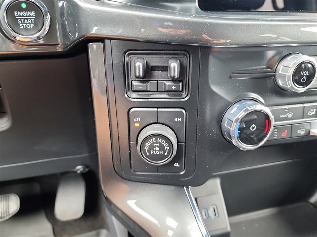 2022 Ford F-150 XLT photo 24