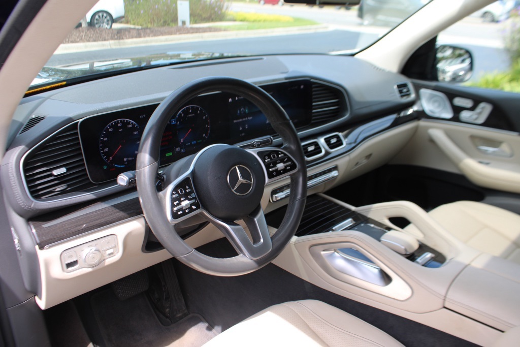 2020 Mercedes Benz GLS 450 4MATIC photo 3