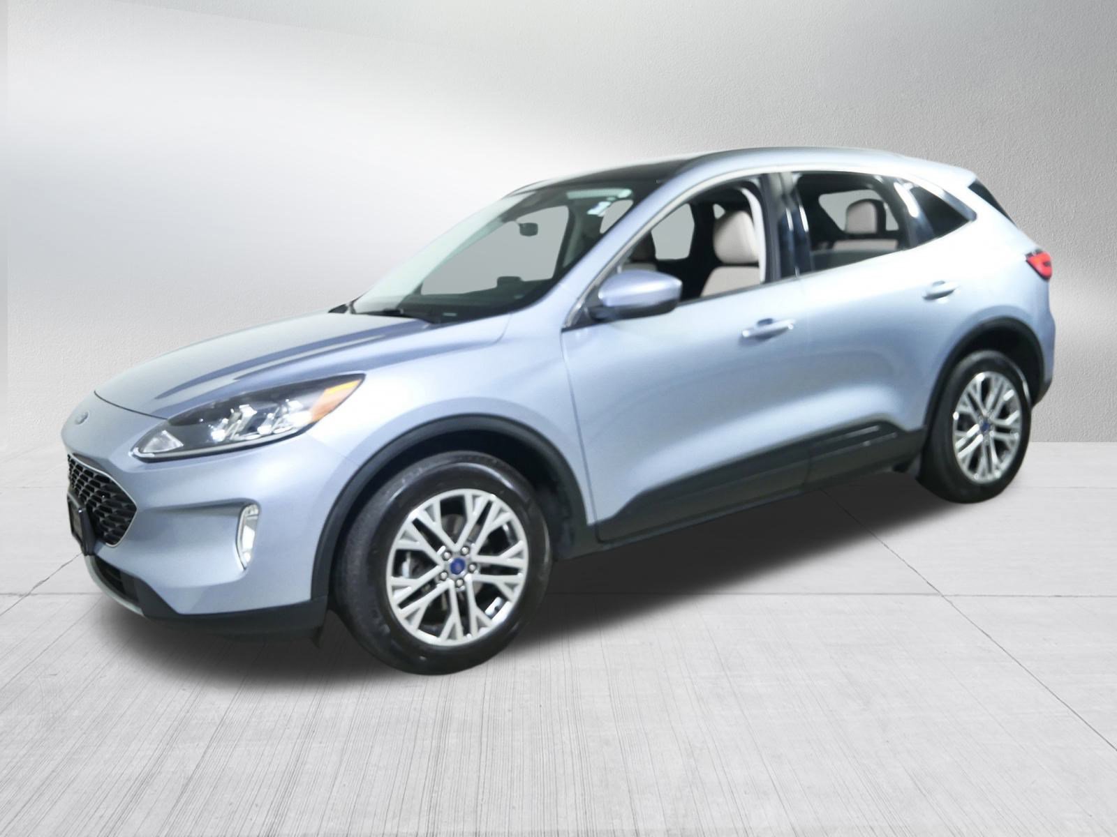 2022 Ford Escape SEL photo 3