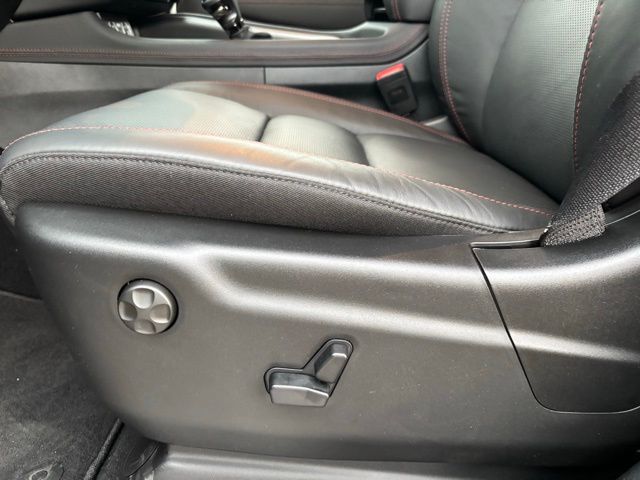 2025 Dodge Durango R/T Plus photo 13