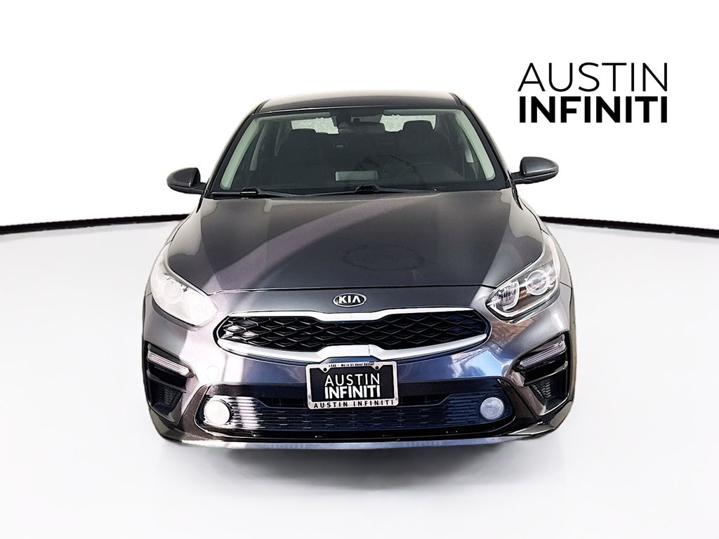 2019 Kia Forte LXS photo 2