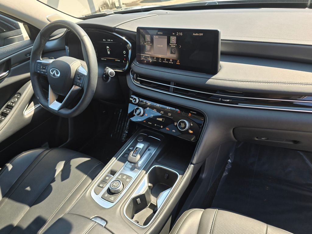 2024 Infiniti QX60 Luxe photo 8