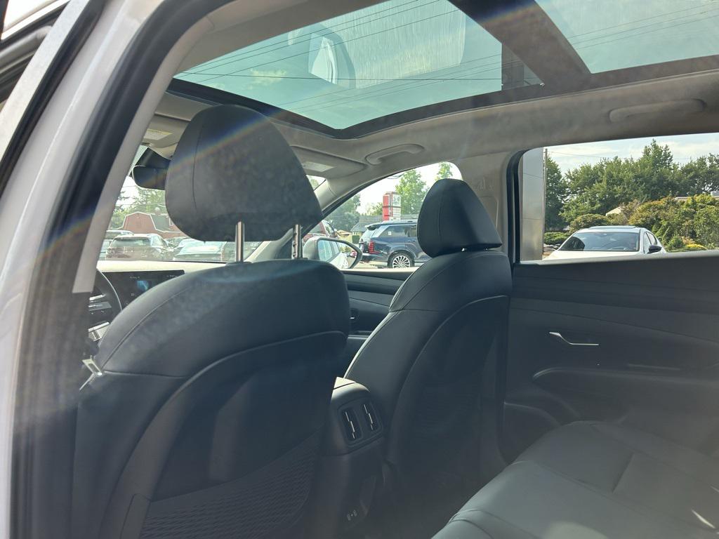 2025 Hyundai Tucson Hybrid SEL Convenience photo 23