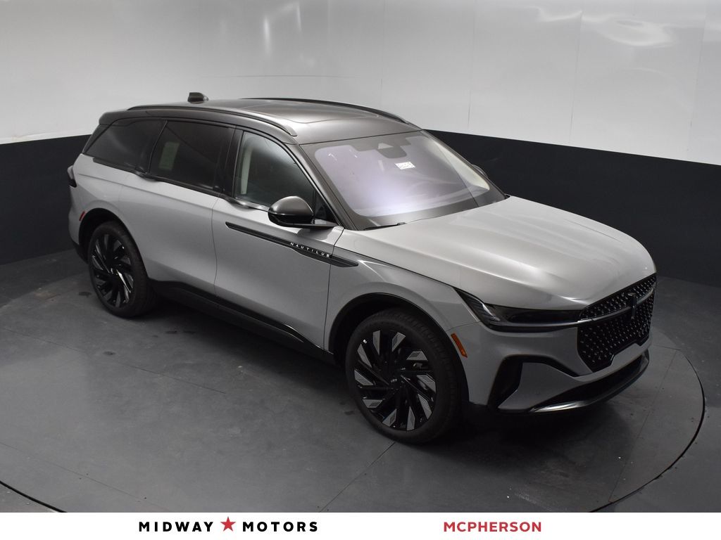 2026 Lincoln Nautilus Reserve's photo