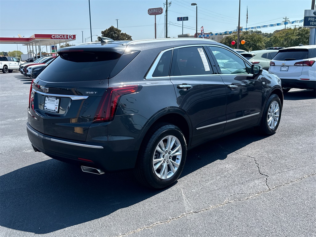 2023 Cadillac XT5 Luxury photo 3