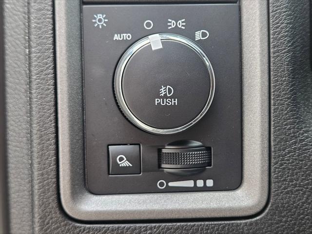 2024 RAM 1500 Classic SLT's photo