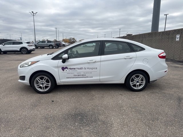 2019 Ford Fiesta SE photo 2