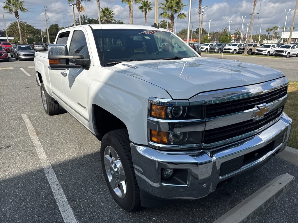 2016 Chevrolet Silverado 2500HD LTZ photo 4