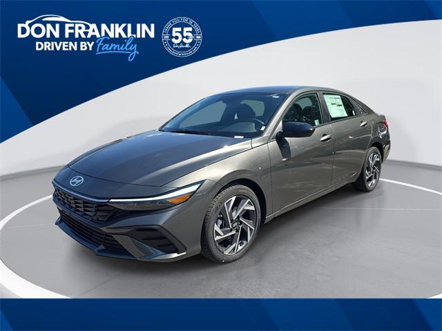 2025 Hyundai Elantra SEL's photo